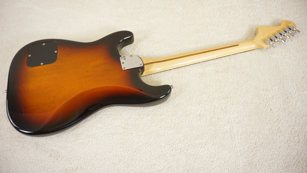 2004 Fender Strat-o-Sonic Dove I Brown Sunburst USA w/ Hard Case