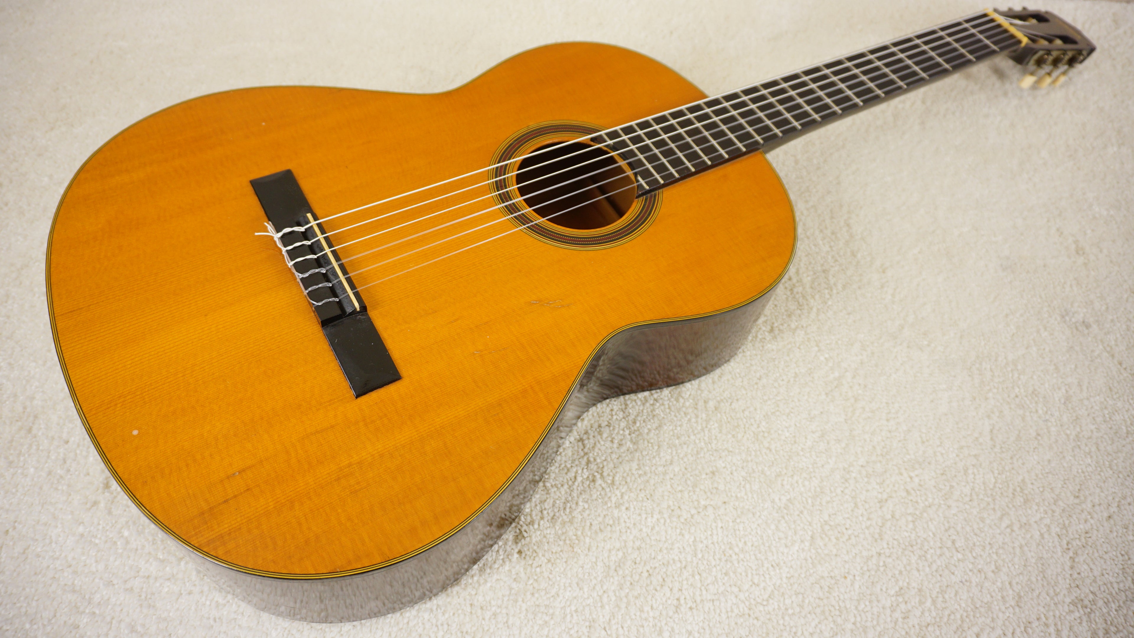 1970s Yamaha G-80 Classical Guitar MIJ Nippon Gakki w/ Hard Case