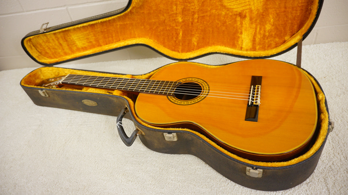 1982 Takamine No. 30 Handcrafted Classical Guitar MIJ w/ Hard Case