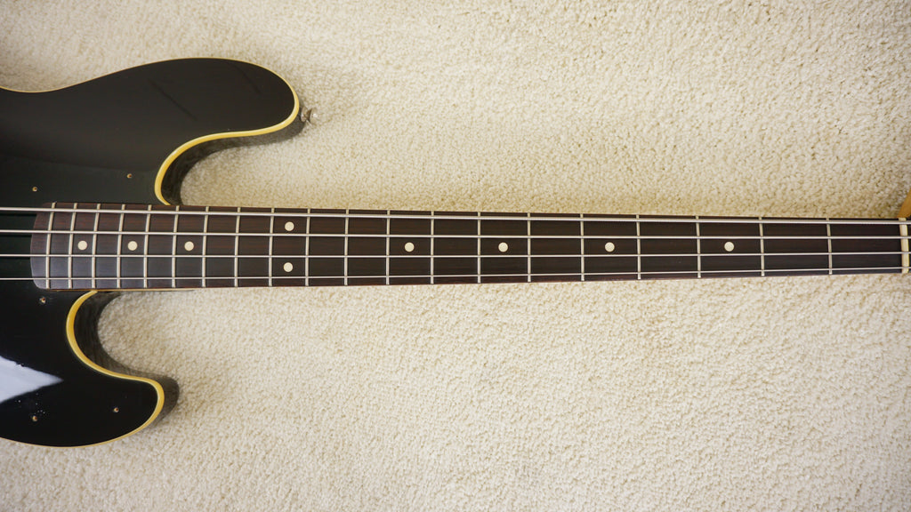 2006-08 Fender Japan AJB-66 Aerodyne Jazz Bass Black Matching Headstock