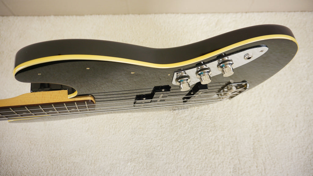2006-08 Fender Japan AJB-66 Aerodyne Jazz Bass Black Matching Headstock
