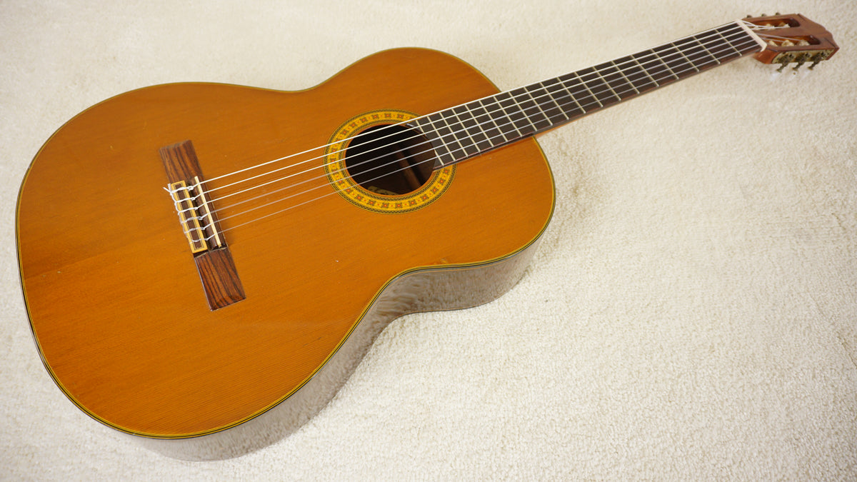 Vintage 1970s Fernandes GC-20 Grand Concert Classical Guitar MIJ w/ Hard Case