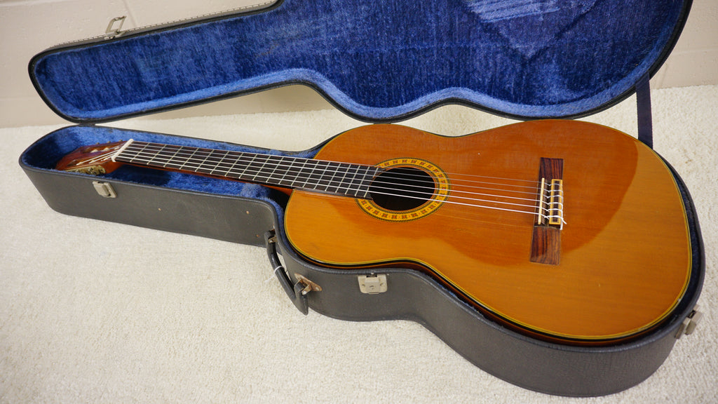 Vintage 1970s Fernandes GC-20 Grand Concert Classical Guitar MIJ w/ Hard Case