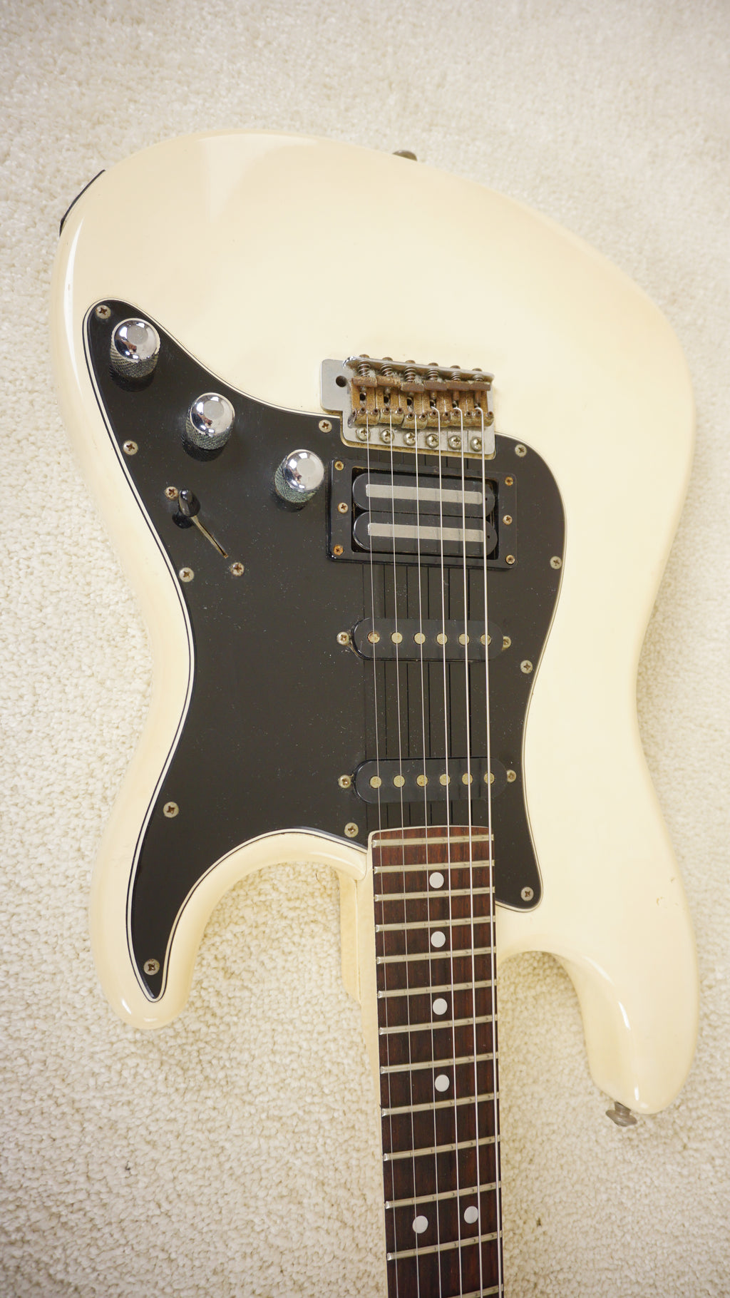 1985 Tokai Super Edition SD-40 HSS Stratocaster MIJ Olympic White