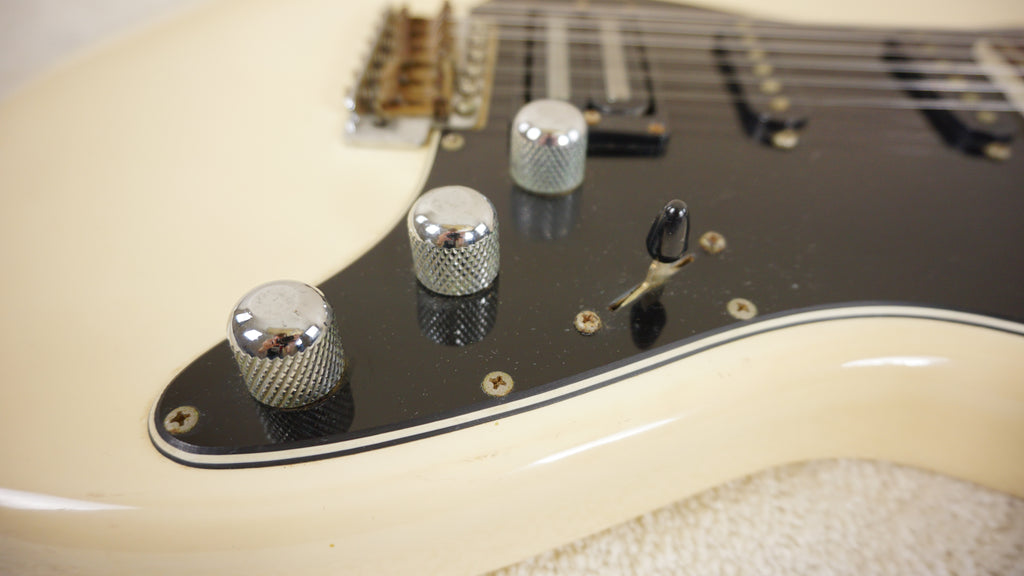 1985 Tokai Super Edition SD-40 HSS Stratocaster MIJ Olympic White