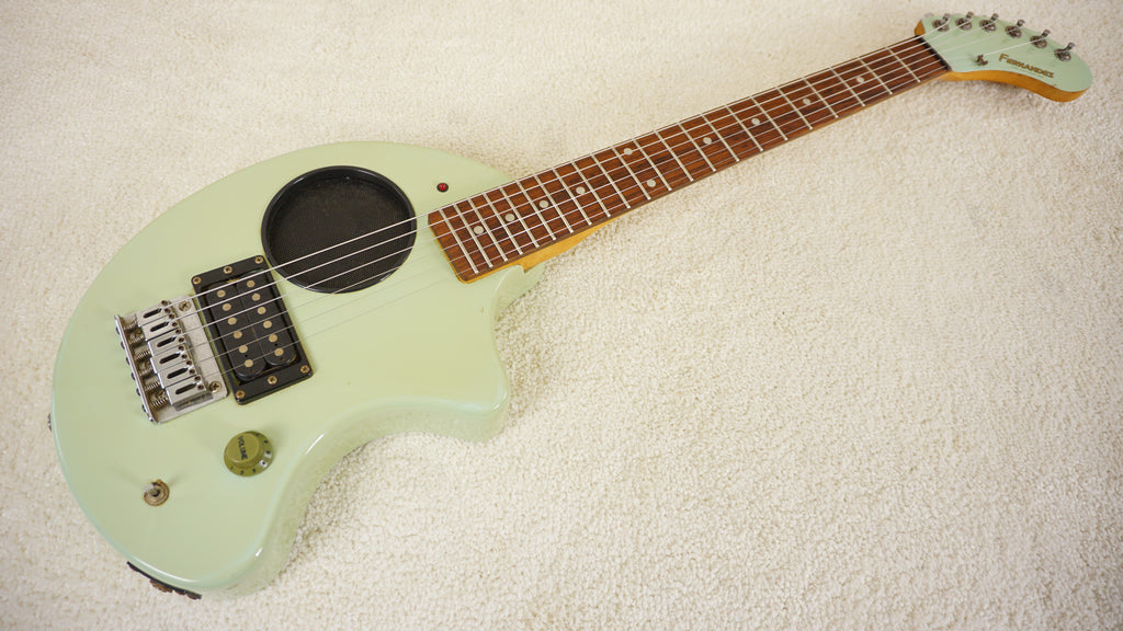 Fernandes ZO-3 Mint Green Travel Guitar w / Built-in Speaker
