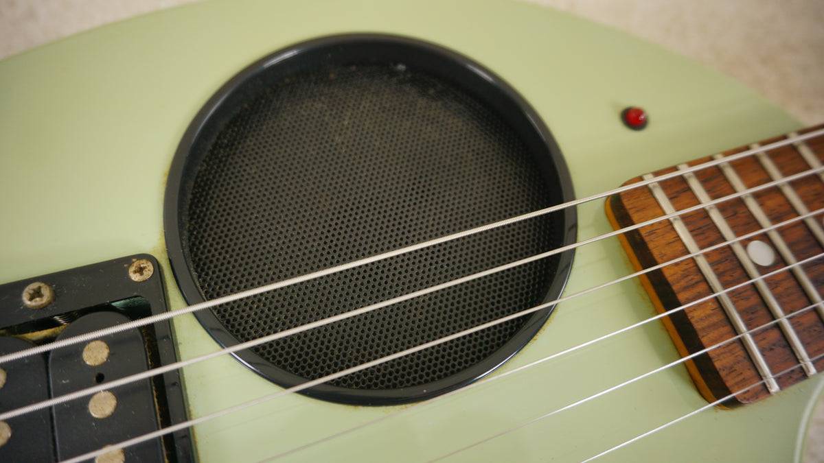 Fernandes ZO-3 Mint Green Travel Guitar w / Built-in Speaker