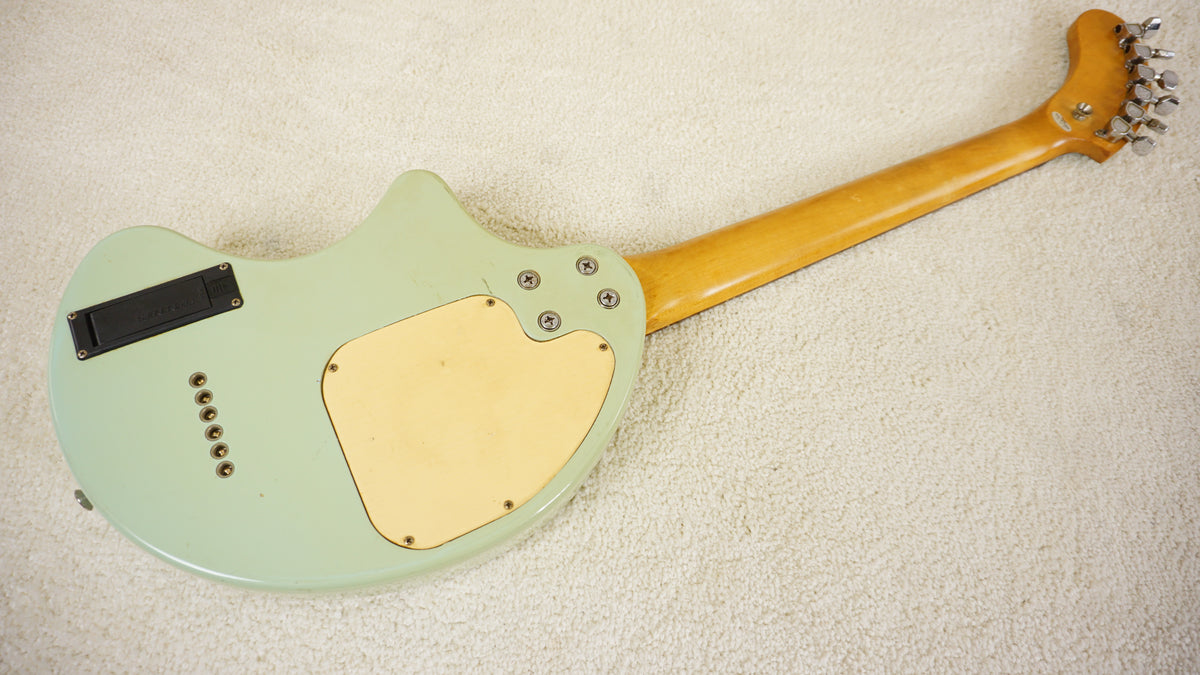 Fernandes ZO-3 Mint Green Travel Guitar w / Built-in Speaker