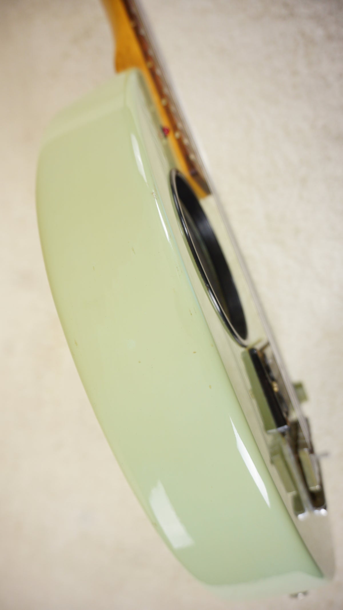 Fernandes ZO-3 Mint Green Travel Guitar w / Built-in Speaker
