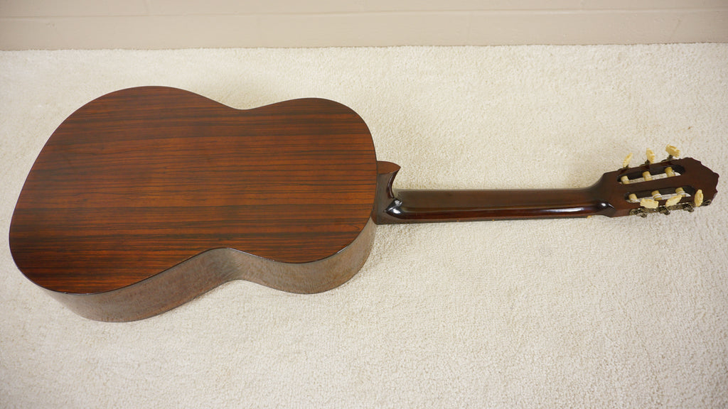 Vintage Yoshino Tokyo Kiku Handcrafted Classical Guitar Toku Ichi-Go MIJ