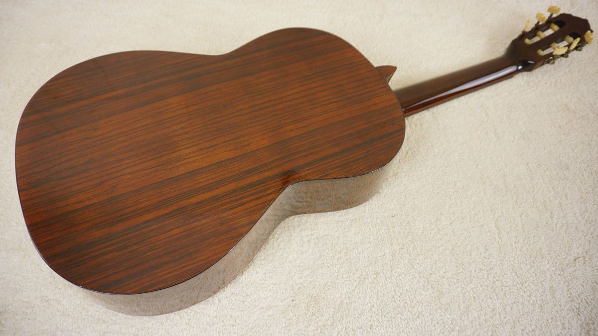 Vintage Yoshino Tokyo Kiku Handcrafted Classical Guitar Toku Ichi-Go MIJ