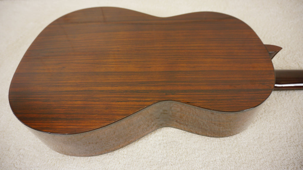 Vintage Yoshino Tokyo Kiku Handcrafted Classical Guitar Toku Ichi-Go MIJ