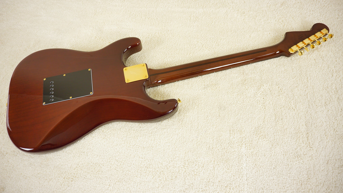 Fender FSR MIJ Traditional 60s Stratocaster Walnut Gold 2024 Rare w/ Tweed Case