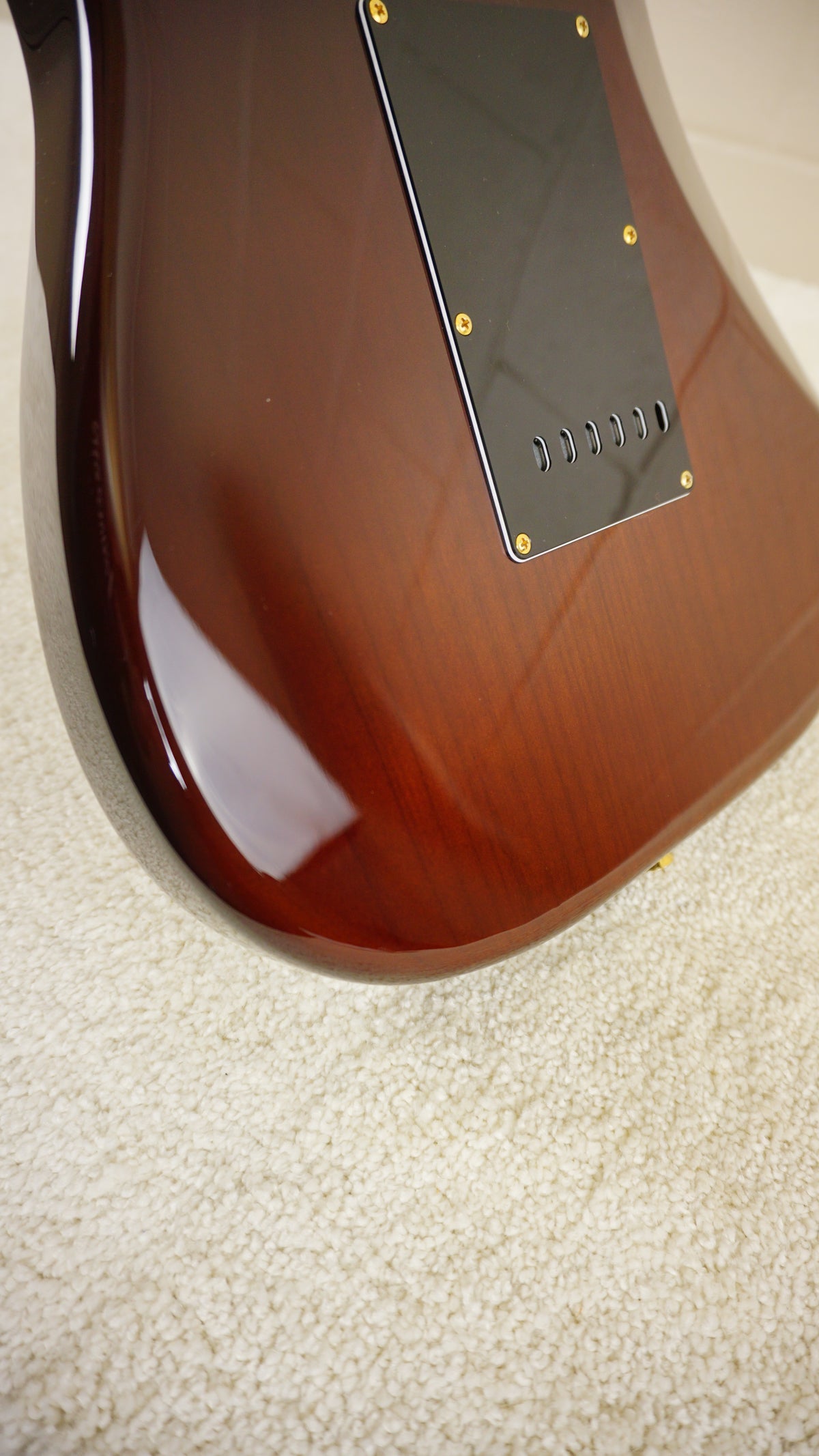 Fender FSR MIJ Traditional 60s Stratocaster Walnut Gold 2024 Rare w/ Tweed Case