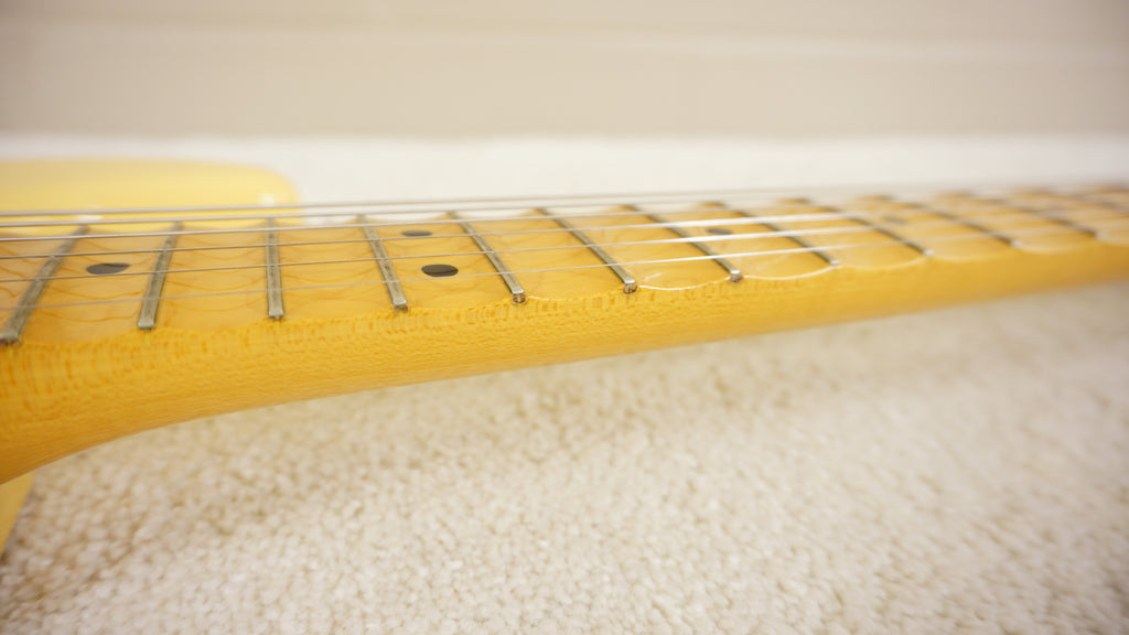 Fender Japan 2004 ST-72-86DSC Stratocaster Scalloped Vintage White
