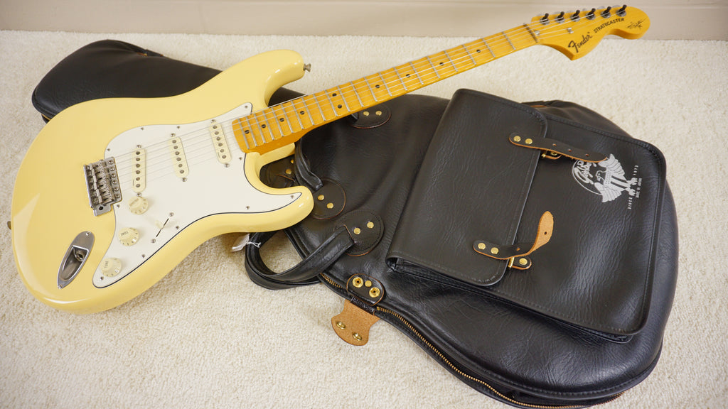 Fender Japan 1997 ST-YJM Yngwie Malmsteen Signature Stratocaster Vintage White