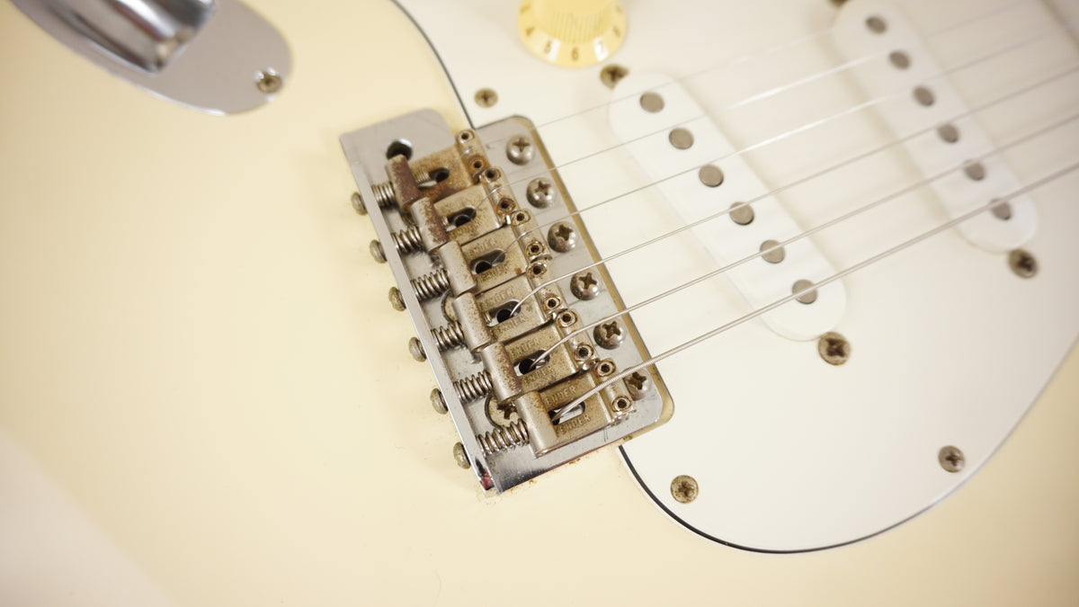 Fender Japan 2006 Left-Handed ST62 Reissue Stratocaster Vintage White
