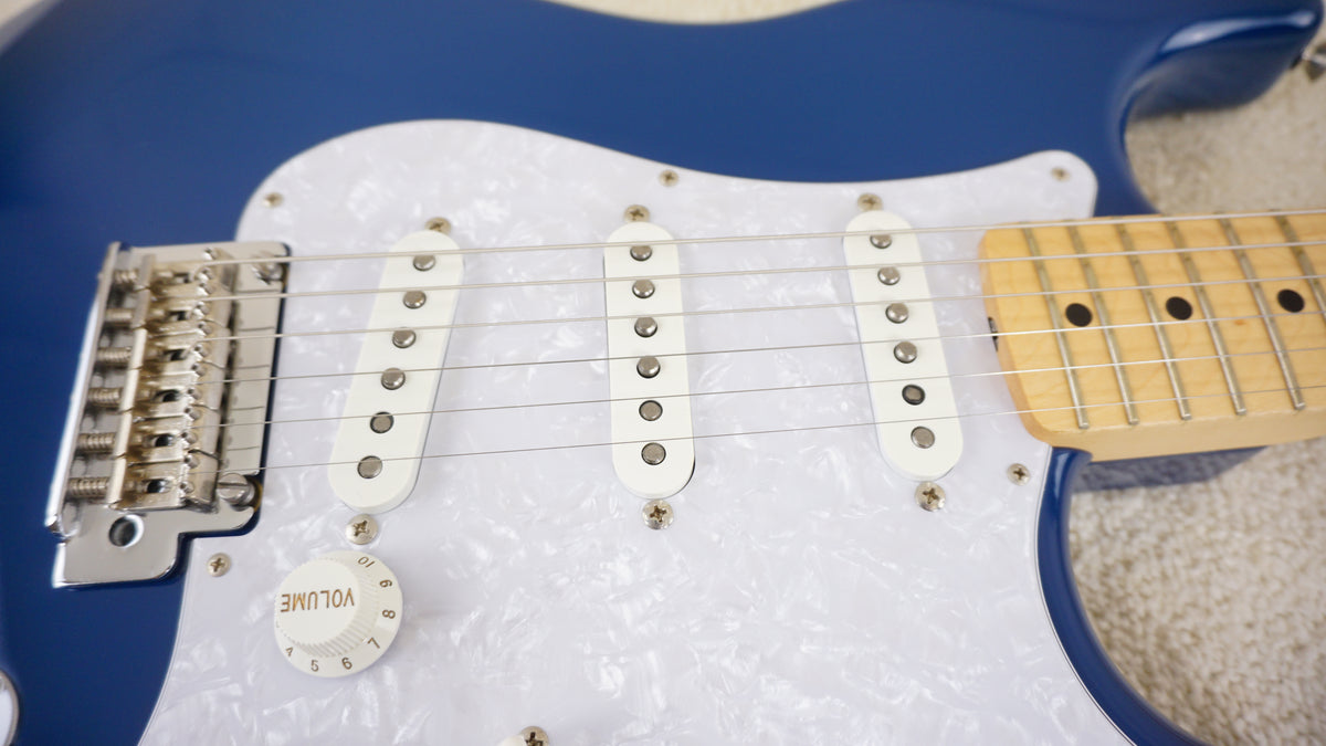 Fender Japan 2020 Hybrid Stratocaster Indigo Metallic White Pearloid