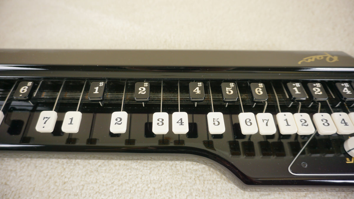 Suzuki Ran Type II Soprano Electric Taishogoto Gloss Black Japanese Nagoya Harp