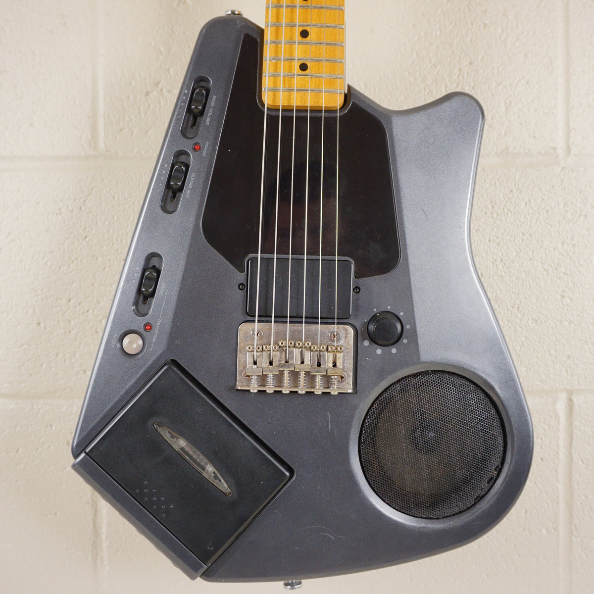Casio EG-5 Cassette Player Built-In Speaker 1988 Metallic Grey Guitar Japan