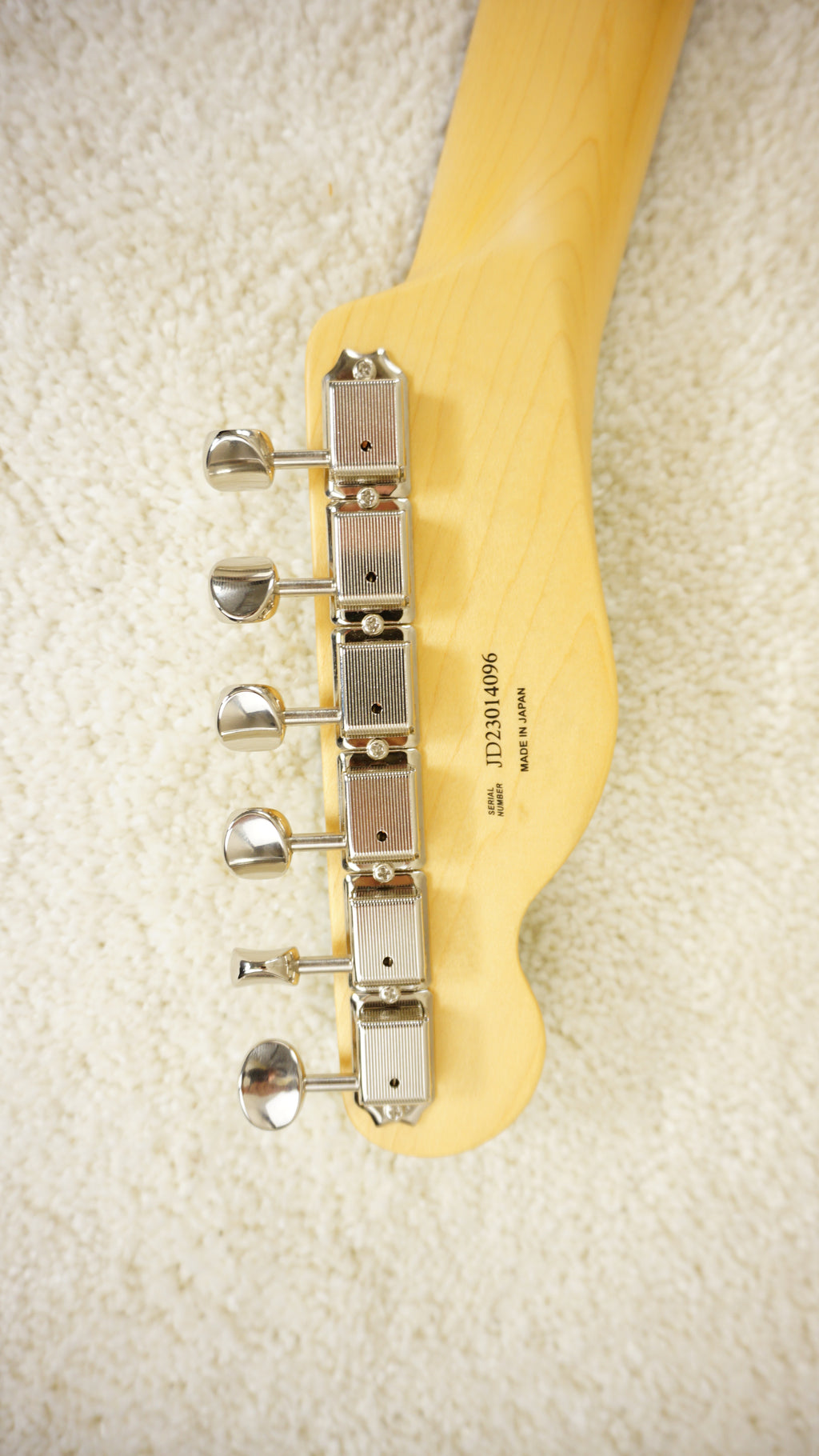 Fender Japan 2023 Hybrid II Telecaster Daphne Blue Matching Headstock