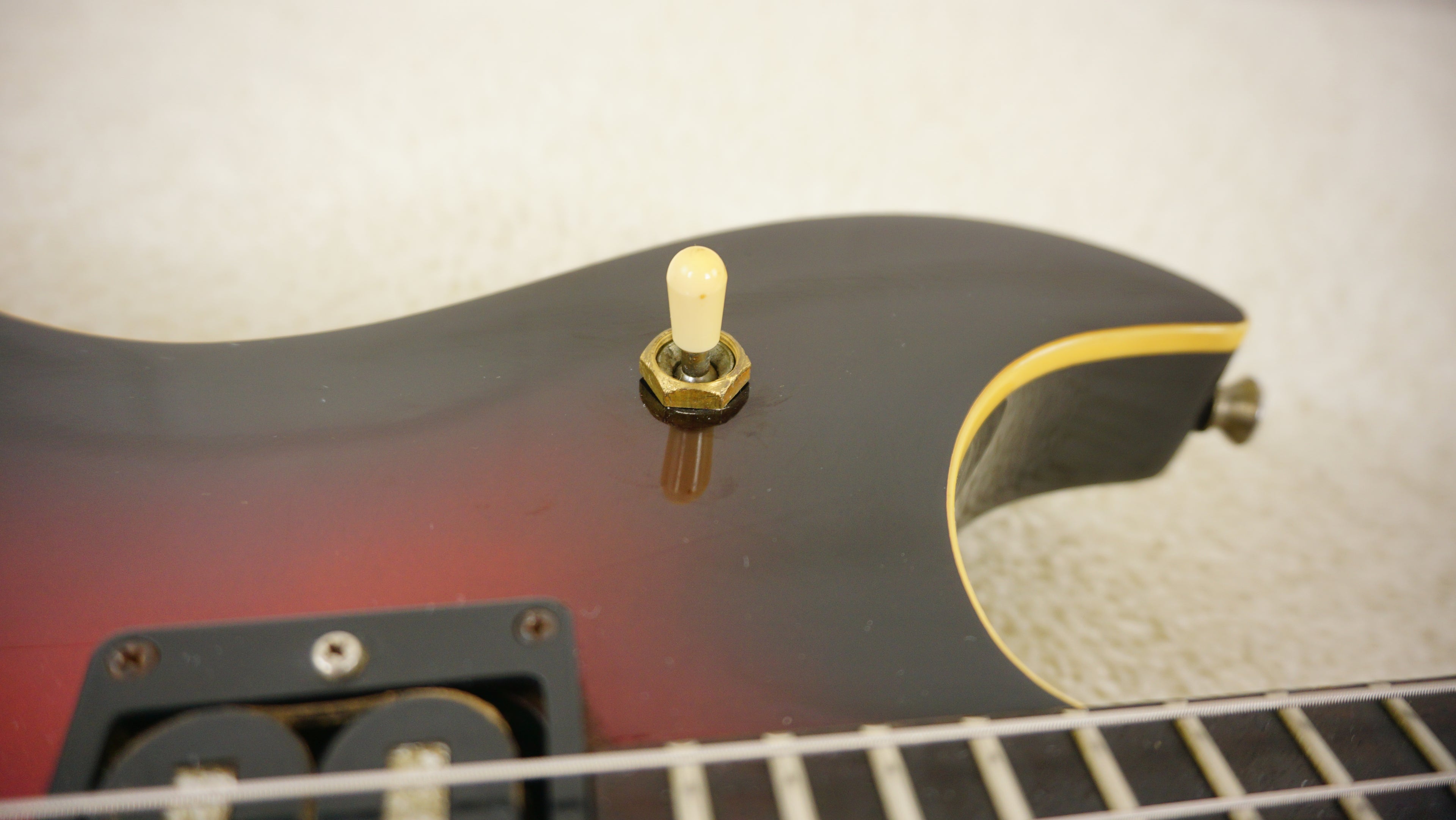 Yamaha SFX-III Electric Guitar Red Burst MIJ Vintage 1980s