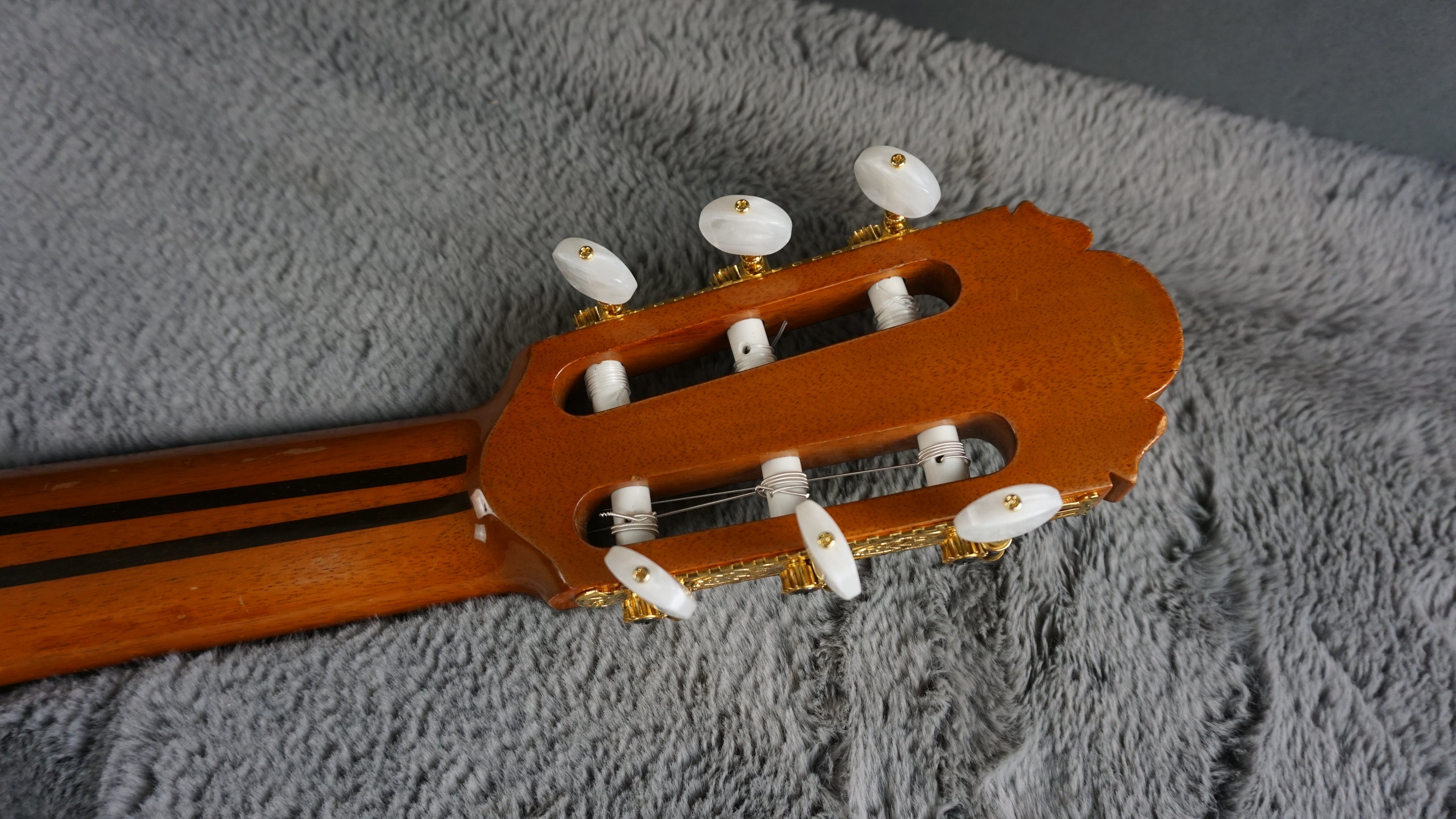 Masaru Kohno No. 10 1974 Handmade Japan w/ Hard Case