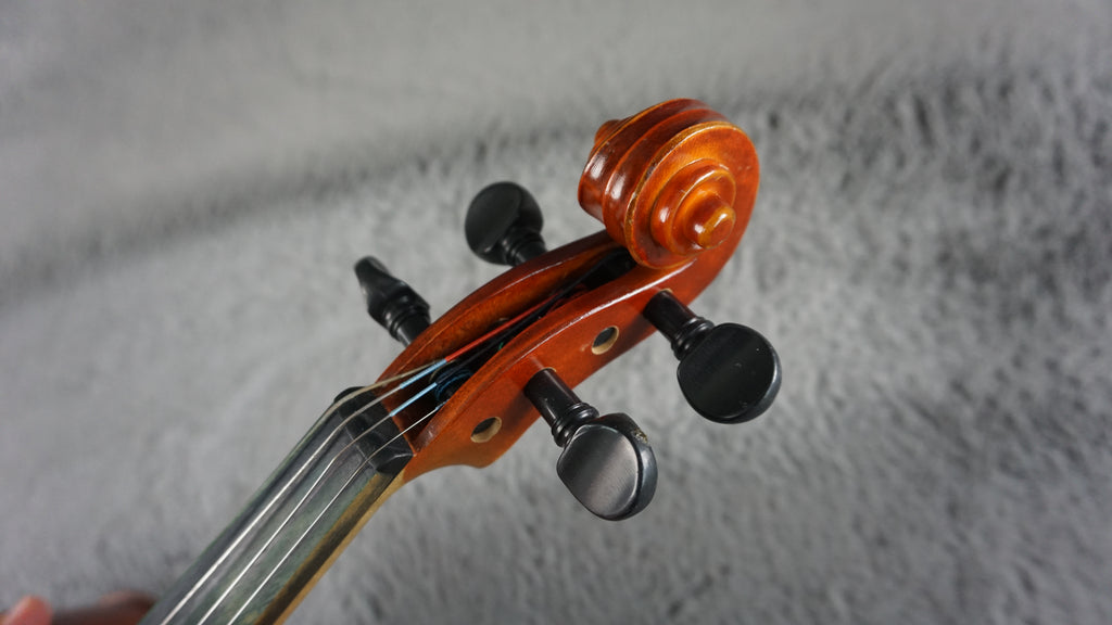 Suzuki 200 1/4 Violin 1996 w/ Case & Bow
