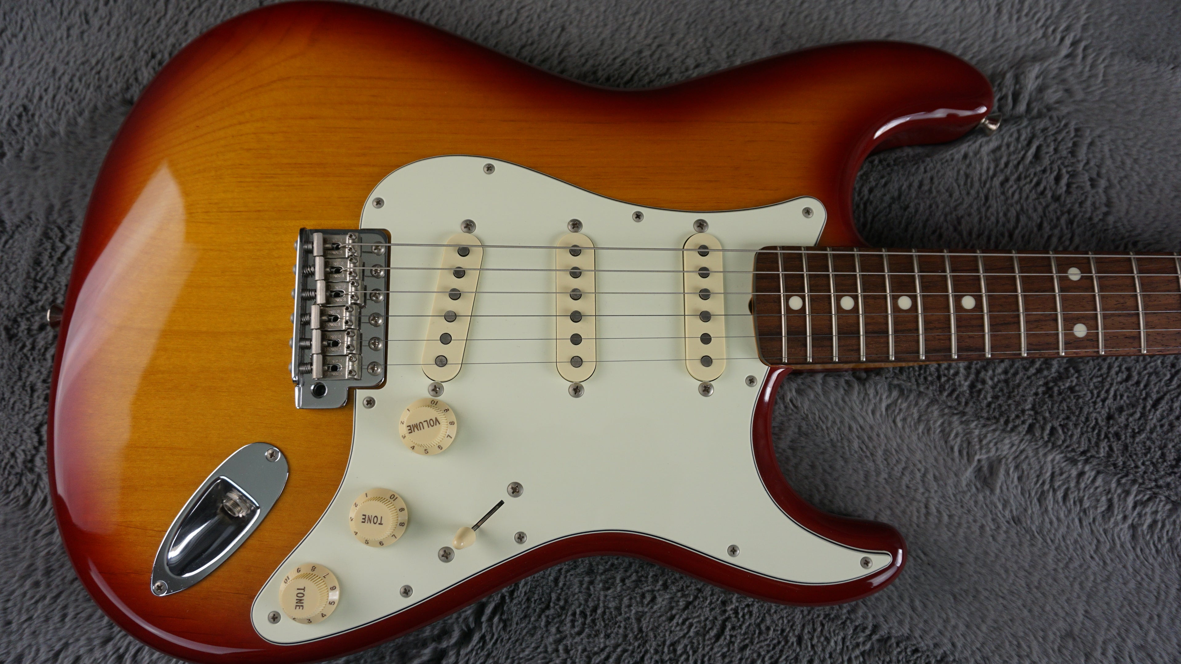 2017 Fender Japan ST62-TX 60s Stratocaster Texas Special MIJ Sunburst