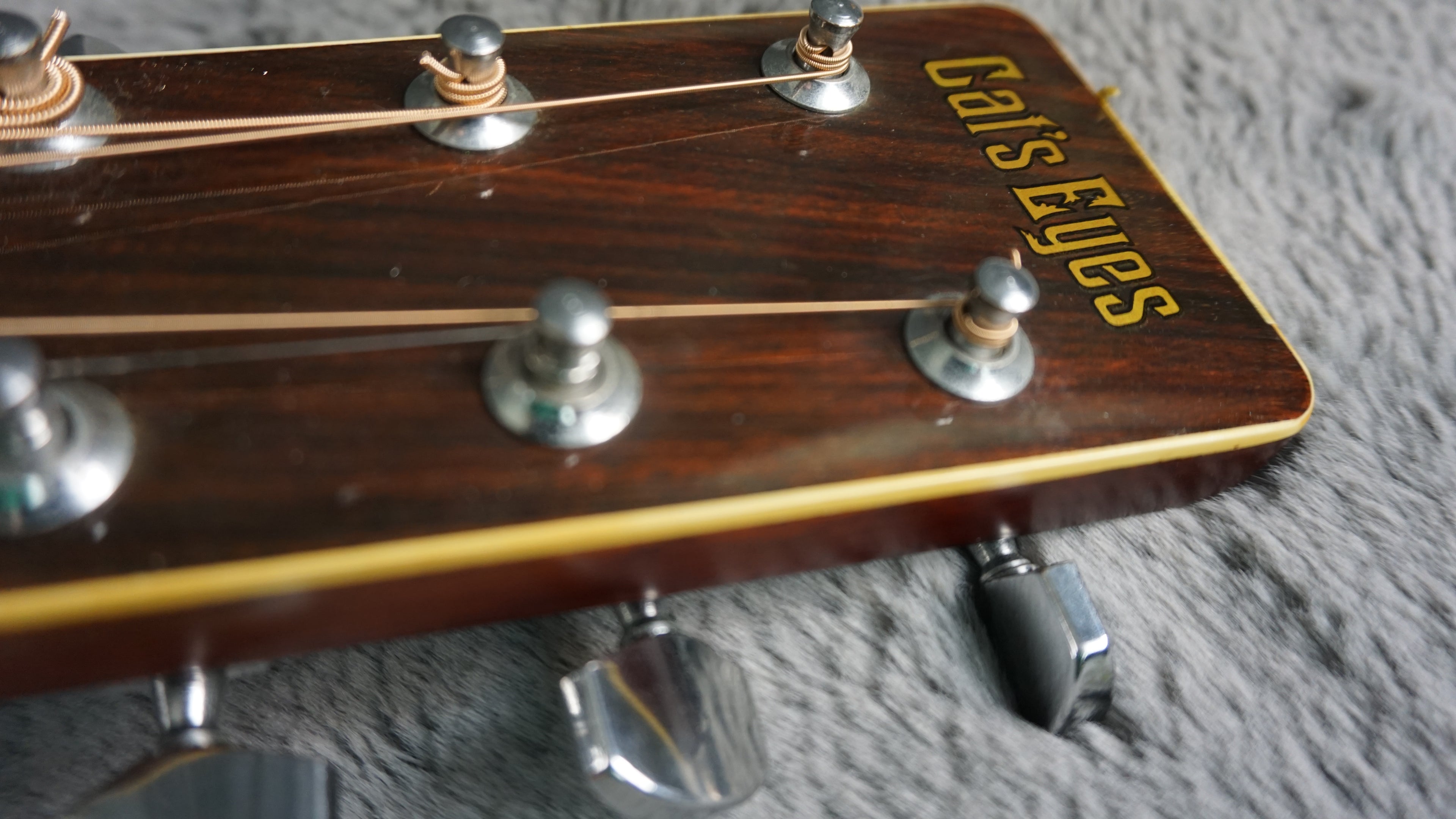 Tokai Cat's Eyes CE-200D Vintage MIJ Dreadnought Acoustic Guitar w/ Gig Bag