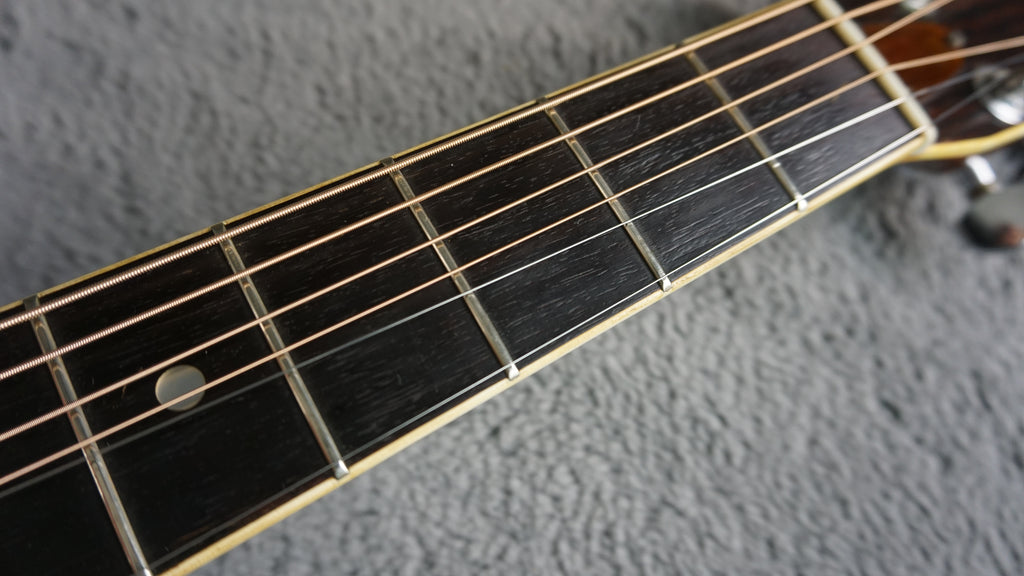 Cat’s Eyes CE-250 MIJ Dreadnought Acoustic Guitar w/ Hard Case
