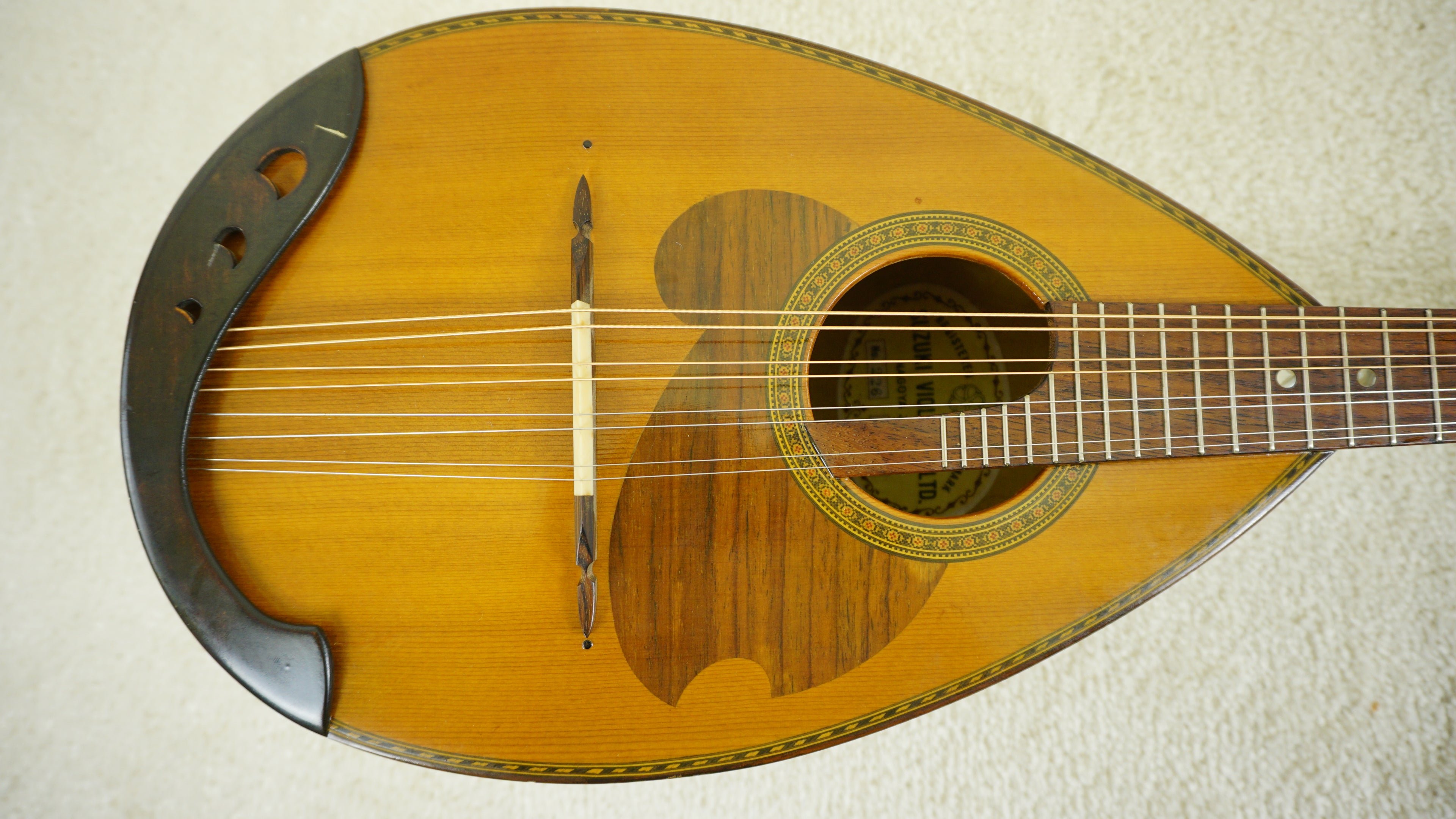 Suzuki No. 226 Bowlback Mandolin 1972 Japan w/ Gig Bag