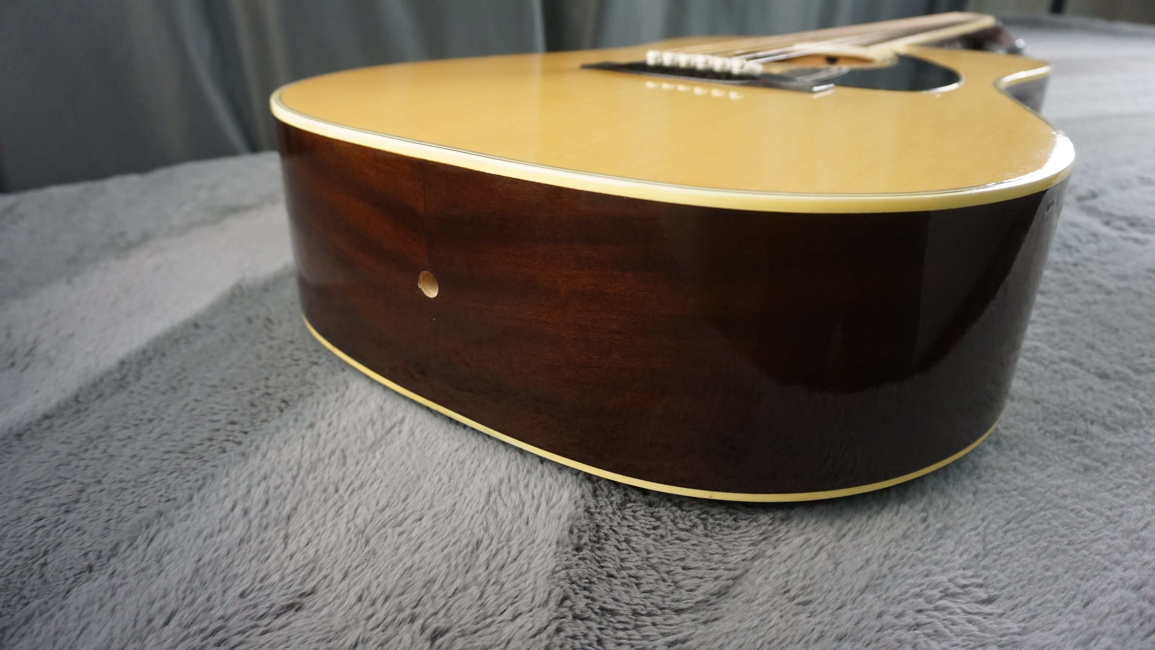 Morris W-20 Japan Acoustic