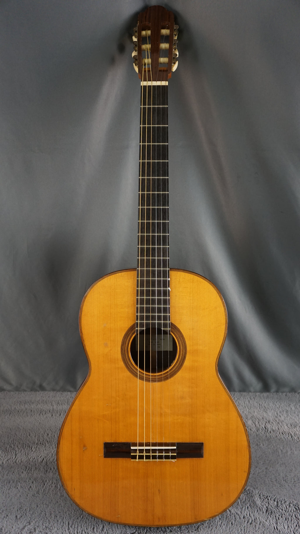 Kuniharu Nobe No. 120 Solid wood handmade Rare!  1950-60