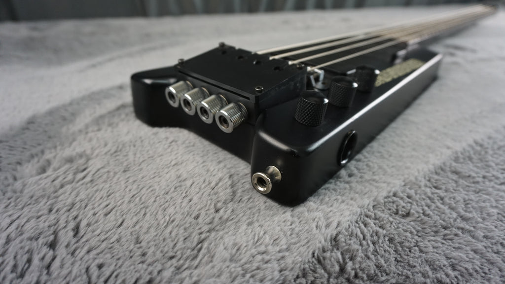 Mavis Brianberger Headless Bass 80s - Black Japan Vintage
