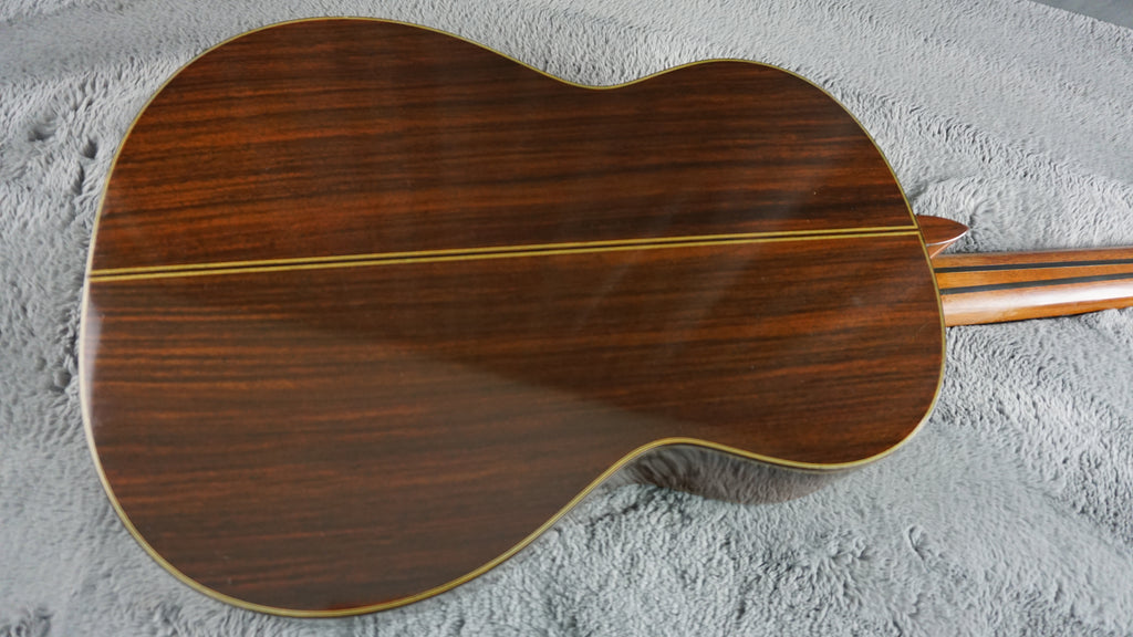 Masaru Kohno No. 15 1979 w/ Hard Case - Rosewood
