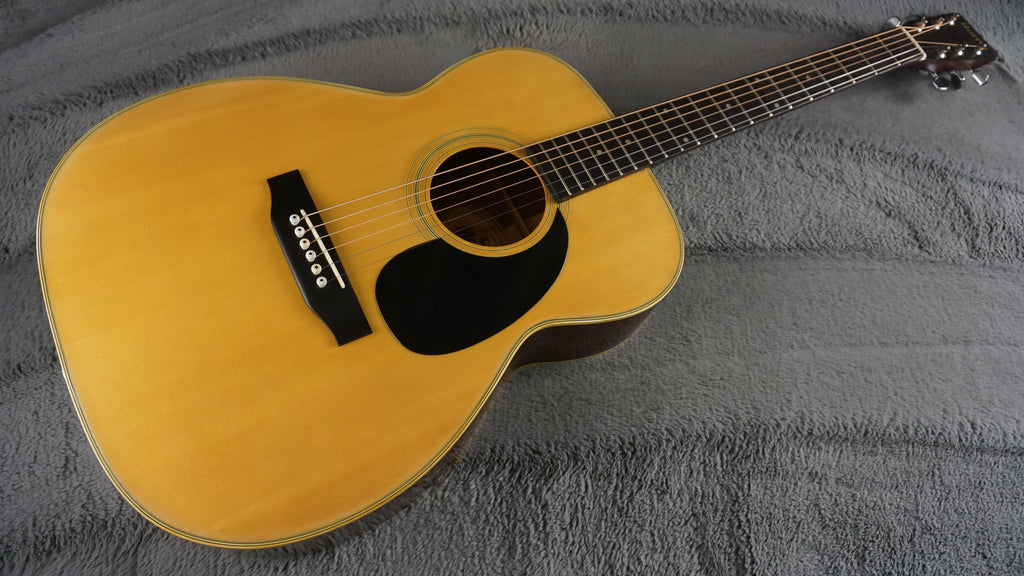 Morris F-20 Japan Acoustic