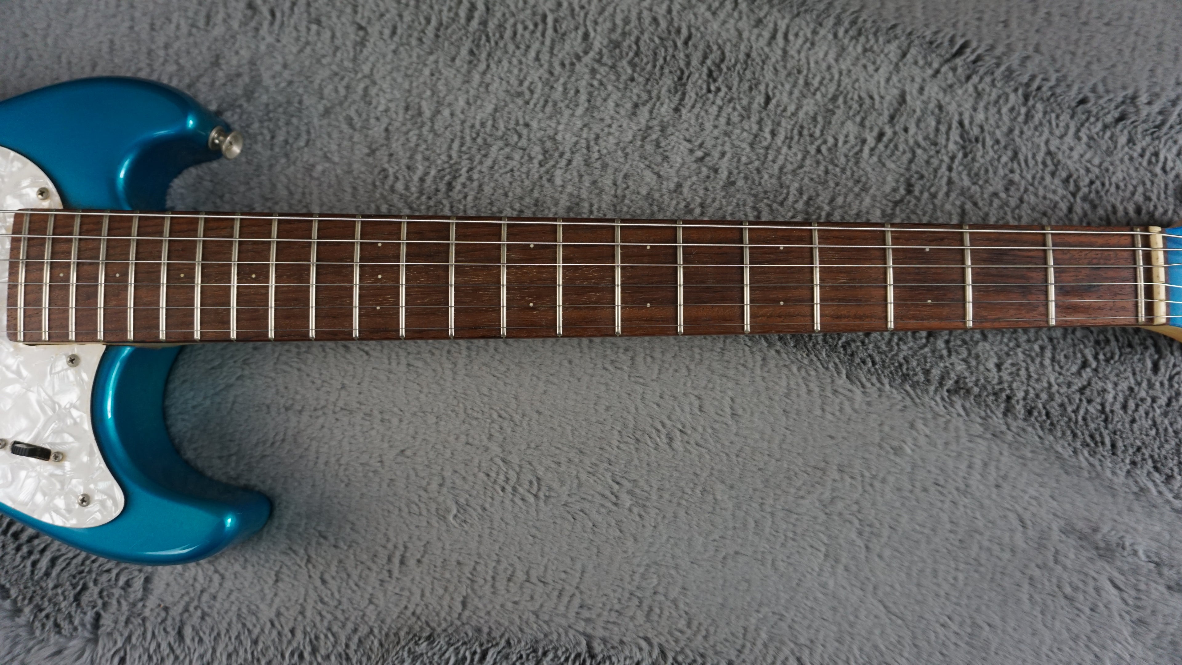 MarineRider Mosrite Ventures Model w/ Built In Amp - Blue