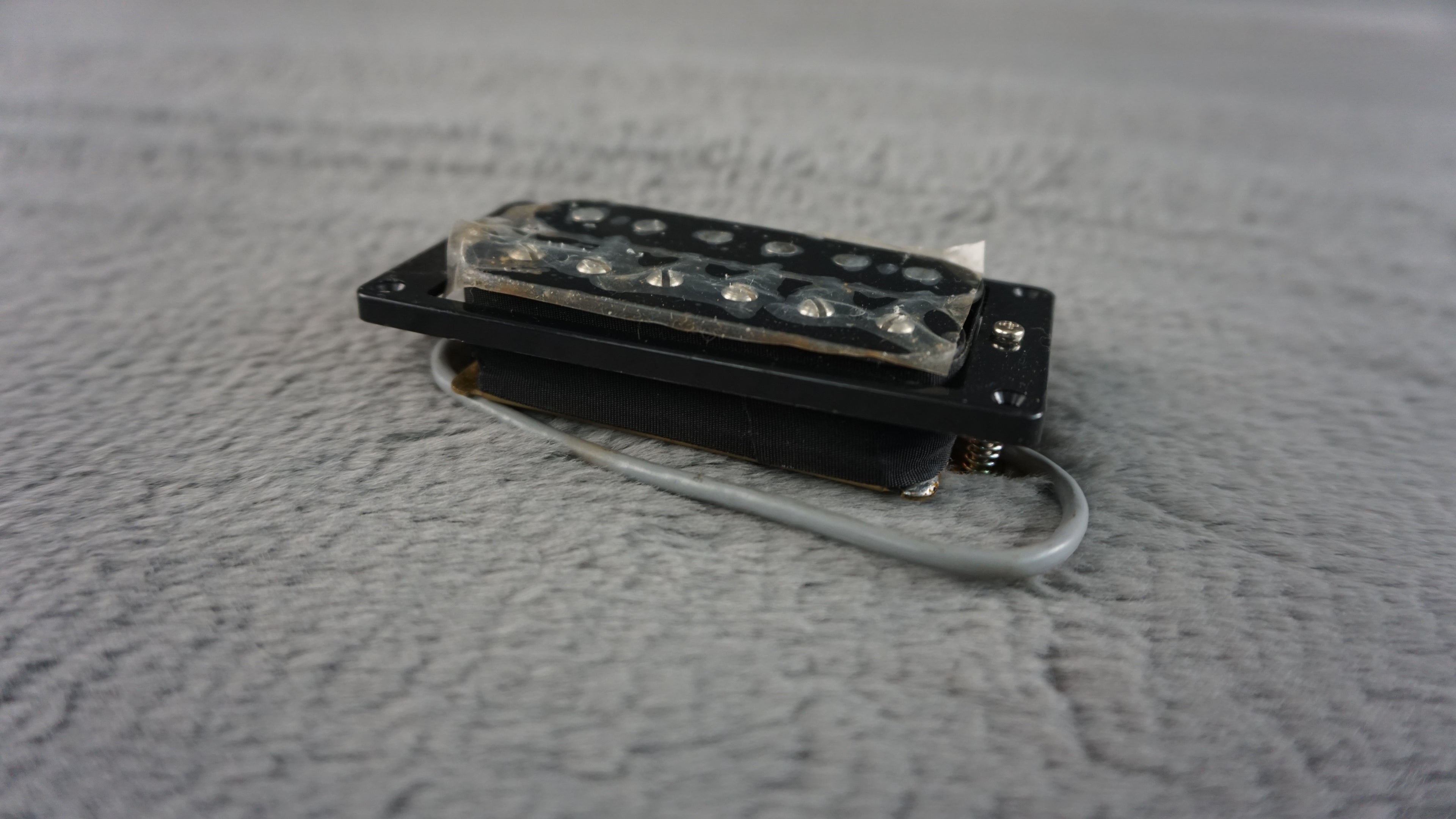 Tokai 4-Wire Black Humbucker w/ Black Pickup Ring