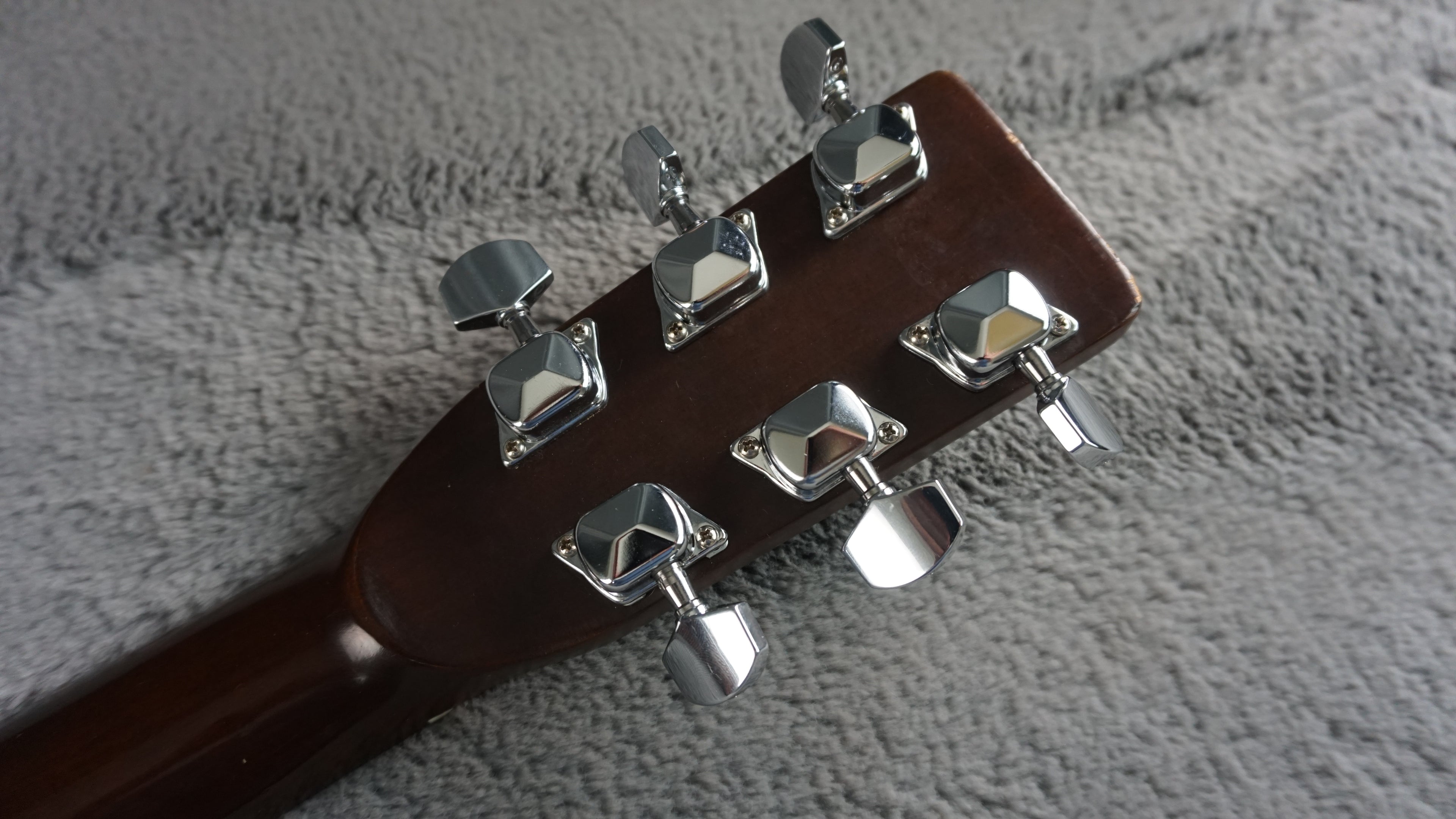 Morris F-12 OM Acoustic Guitar 1974