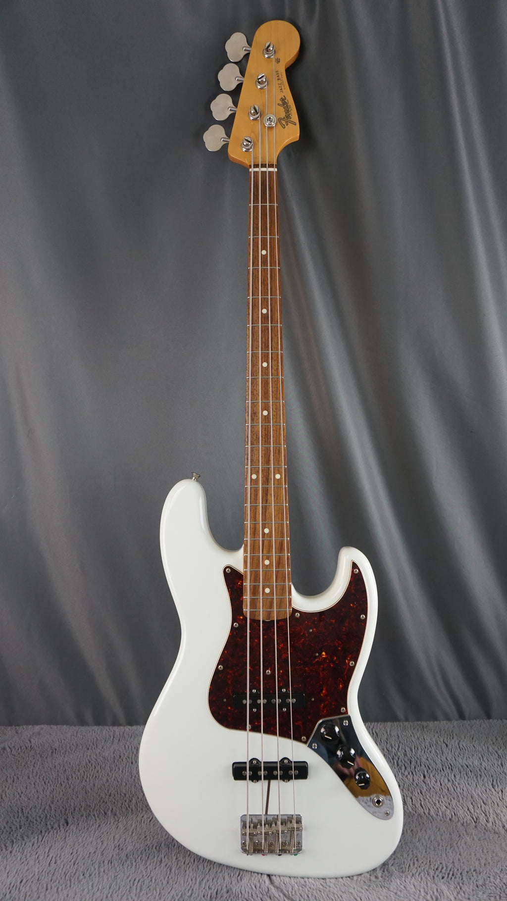 Fender Traditional II 60s Jazz Bass 2022 MIJ Olympic White w/ Rosewood Board