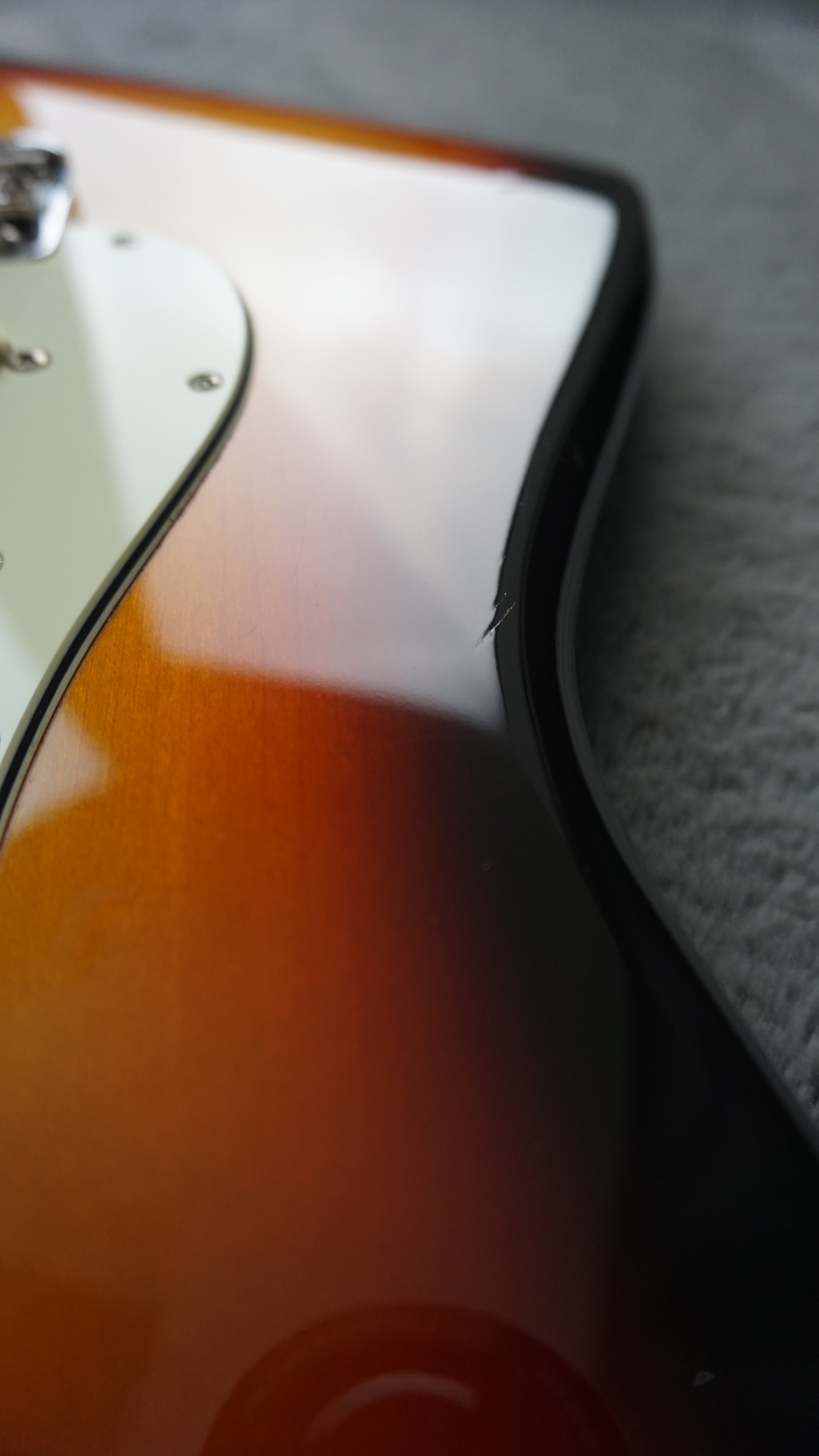 Fender Stratocaster 2017 - Sunburst Made in Japan
