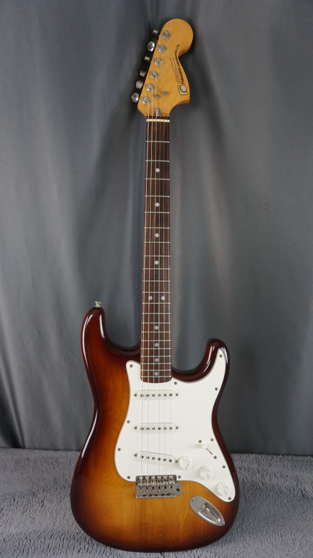 Fernandes S Style - Sunburst Japan