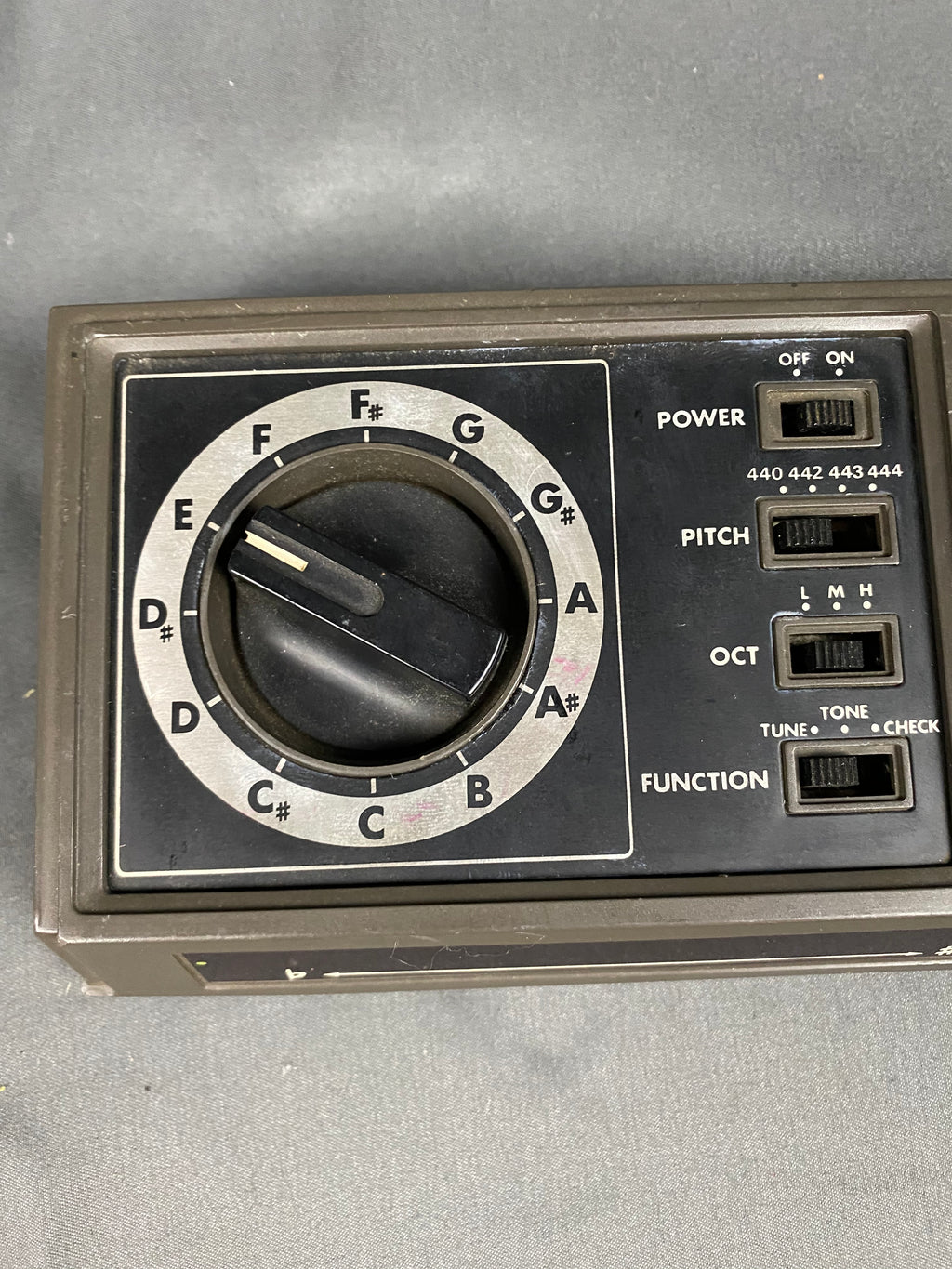 Boss TU-120 Vintage Guitar Tuner Accurate and Rare! 1980’s