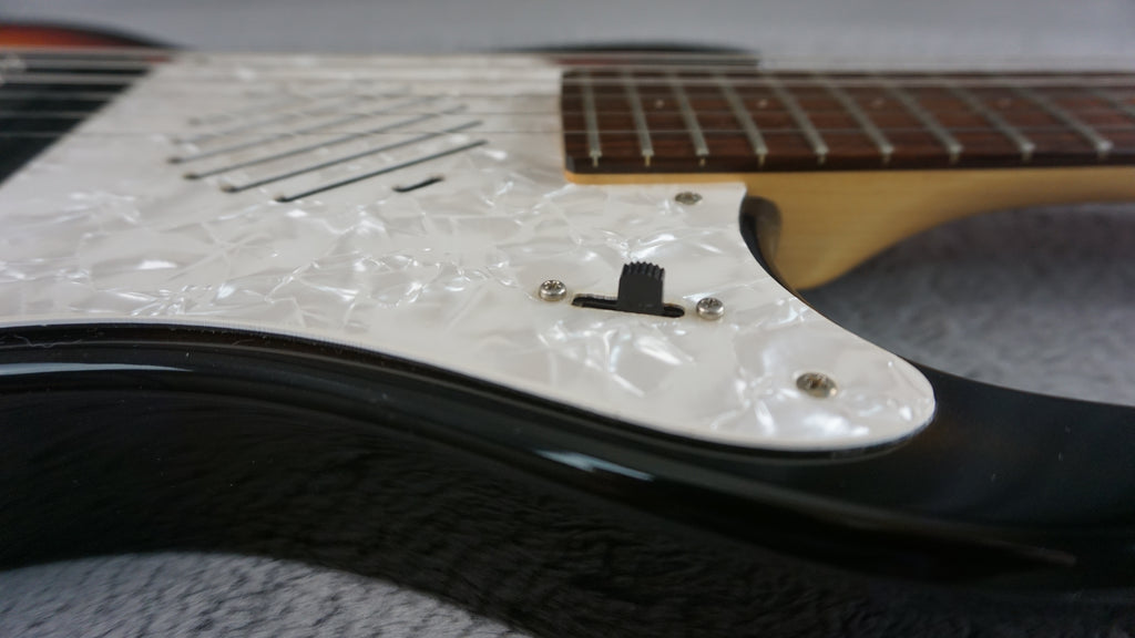 MarineRider Mosrite Ventures Model with Built In Amp 1990’s - Sunburst