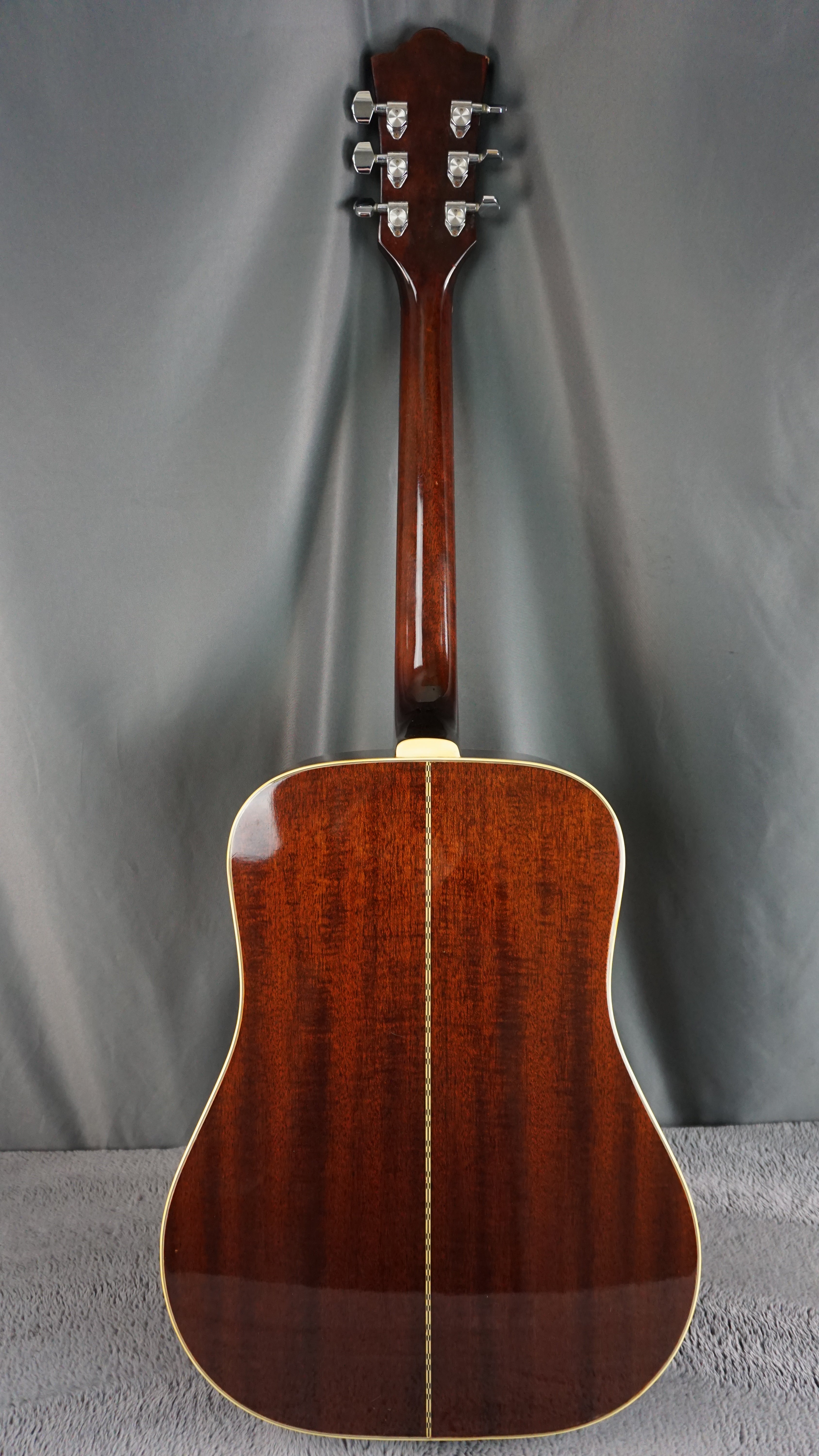 Temmas Nashville N-40D - Natural Acoustic Guitar