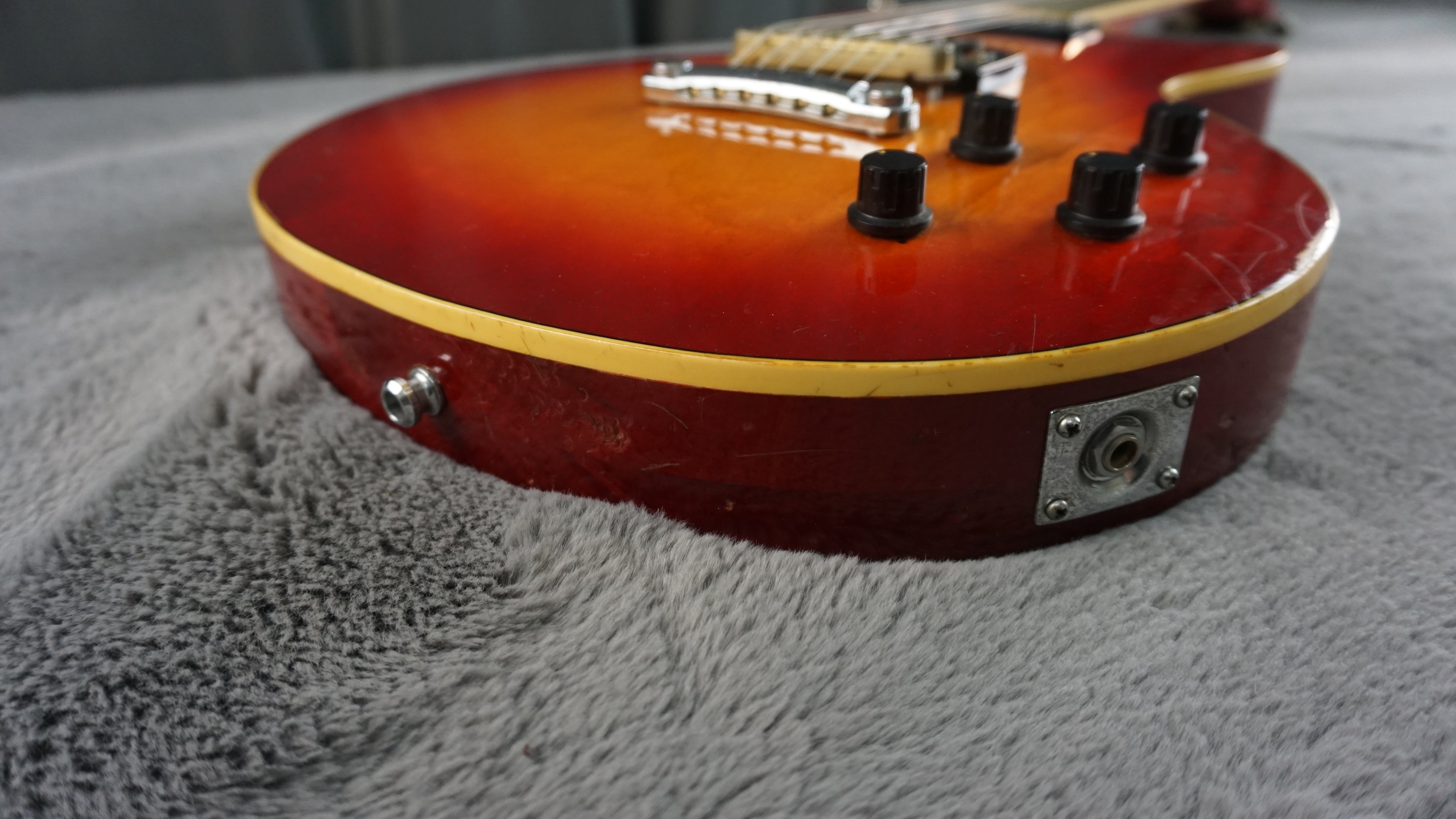 Yamaha SL 380 Studio Lord - Sunburst Les Paul