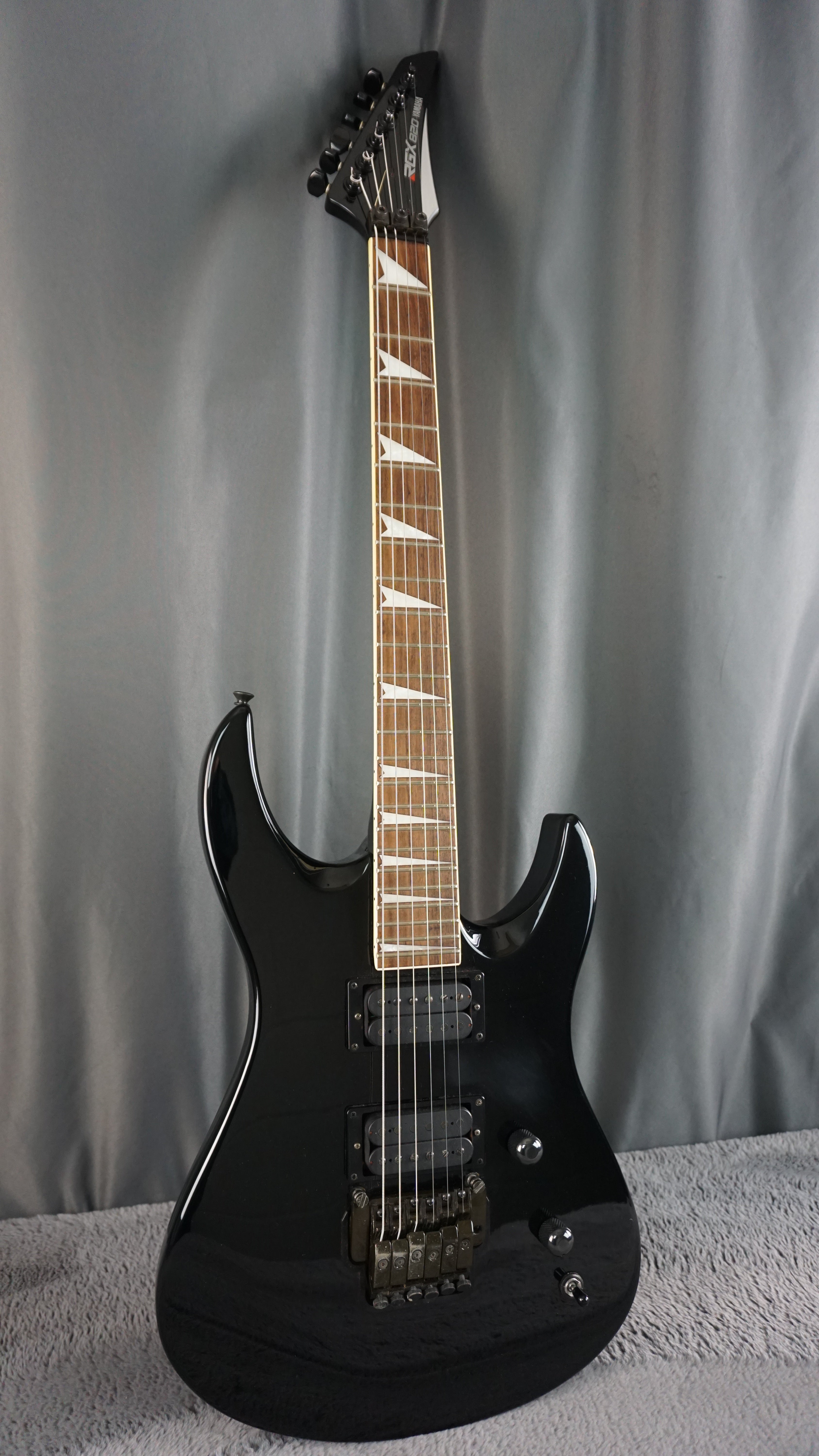 Yamaha RGX820J - Black ST Type FR