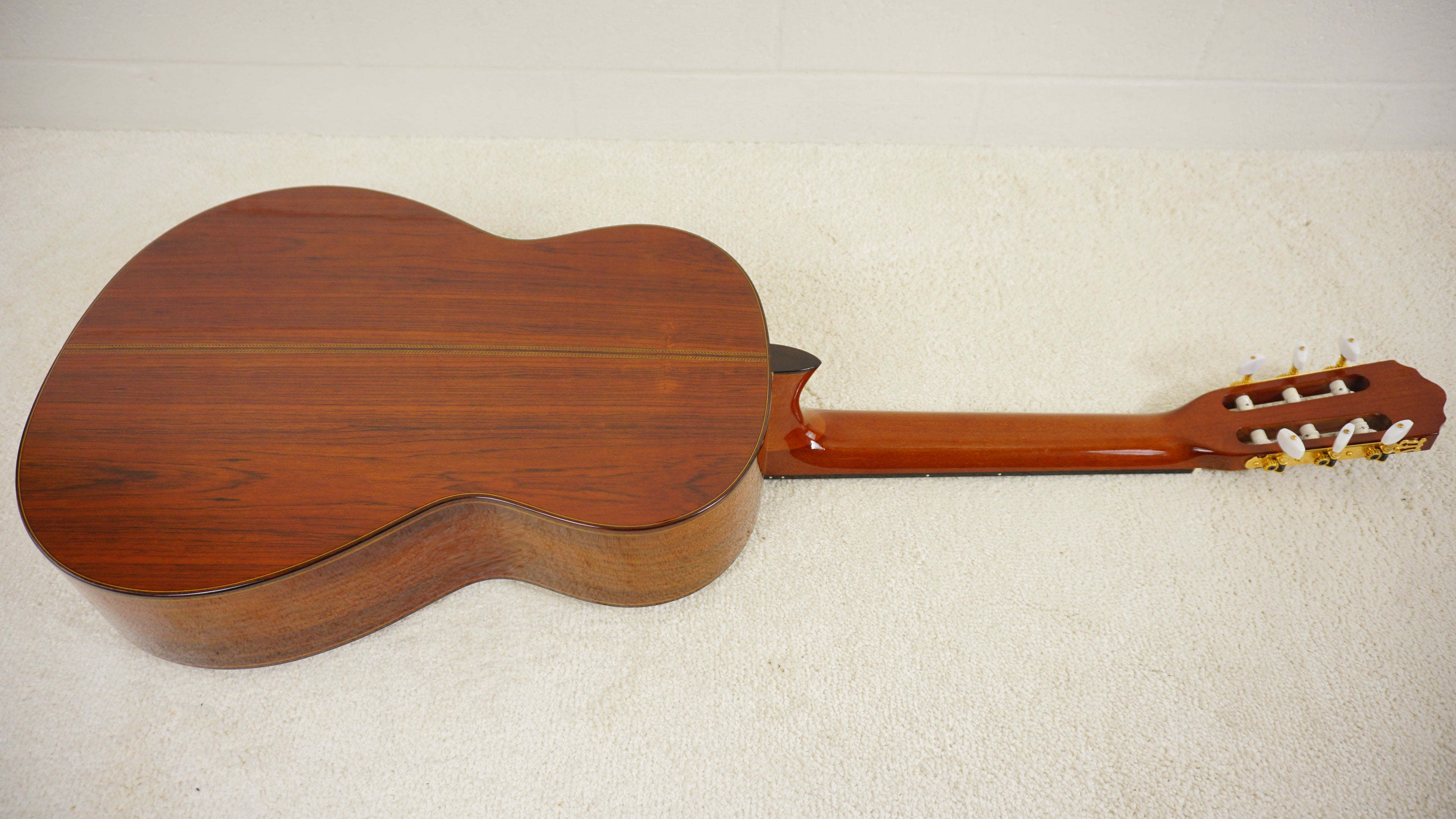 Morris MC-50 Classical Guitar Made in Japan w/ Hard Case