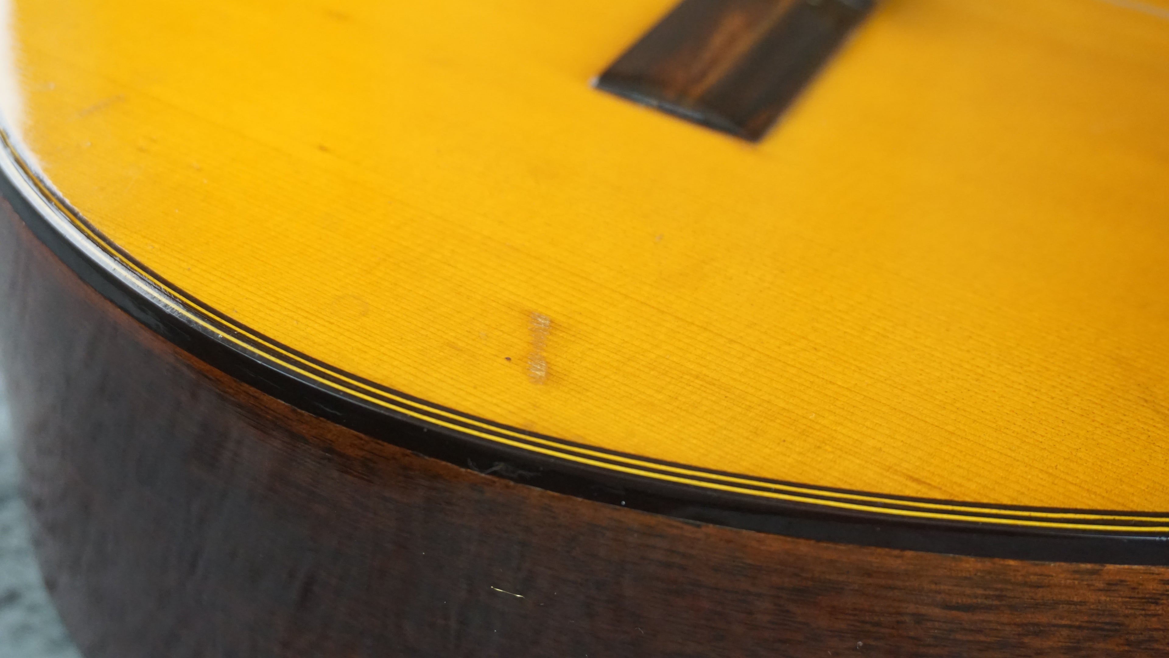 Shinano No. 43 Japan Classical Guitar w/ Hard Case